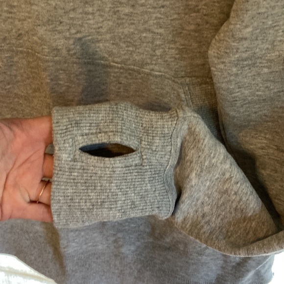 ❌SOLD❌ L. L. Bean | Sweatshirt | S - Picture 7 of 9